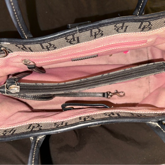 dooney and bourke Handbag - Picture 5 of 5